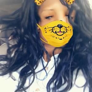 Meet your Posher, Alexandria